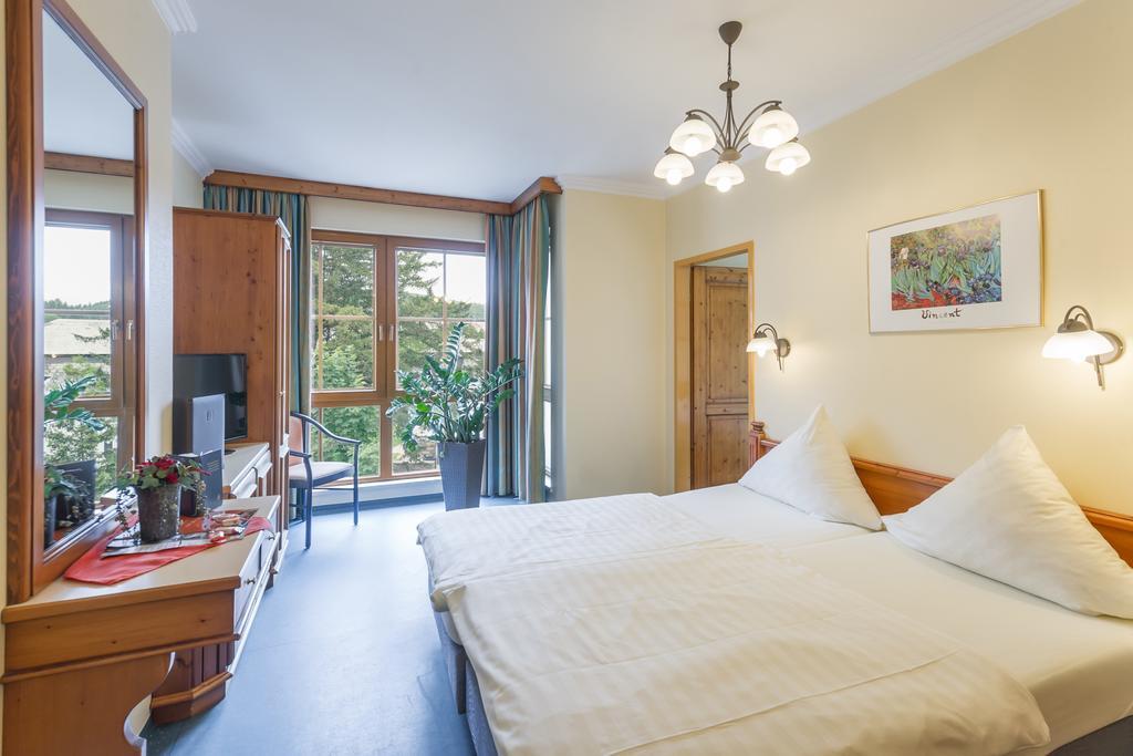 Hotel Logis Hotel-restaurant Petry 3*