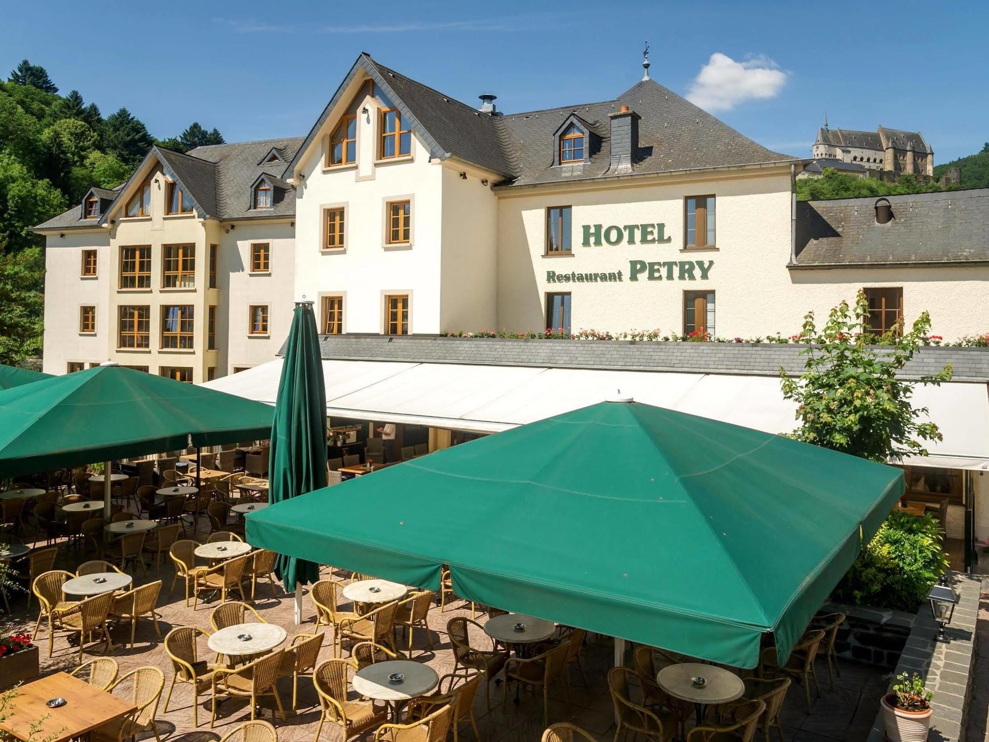 Logis Hotel-restaurant Petry Hotel