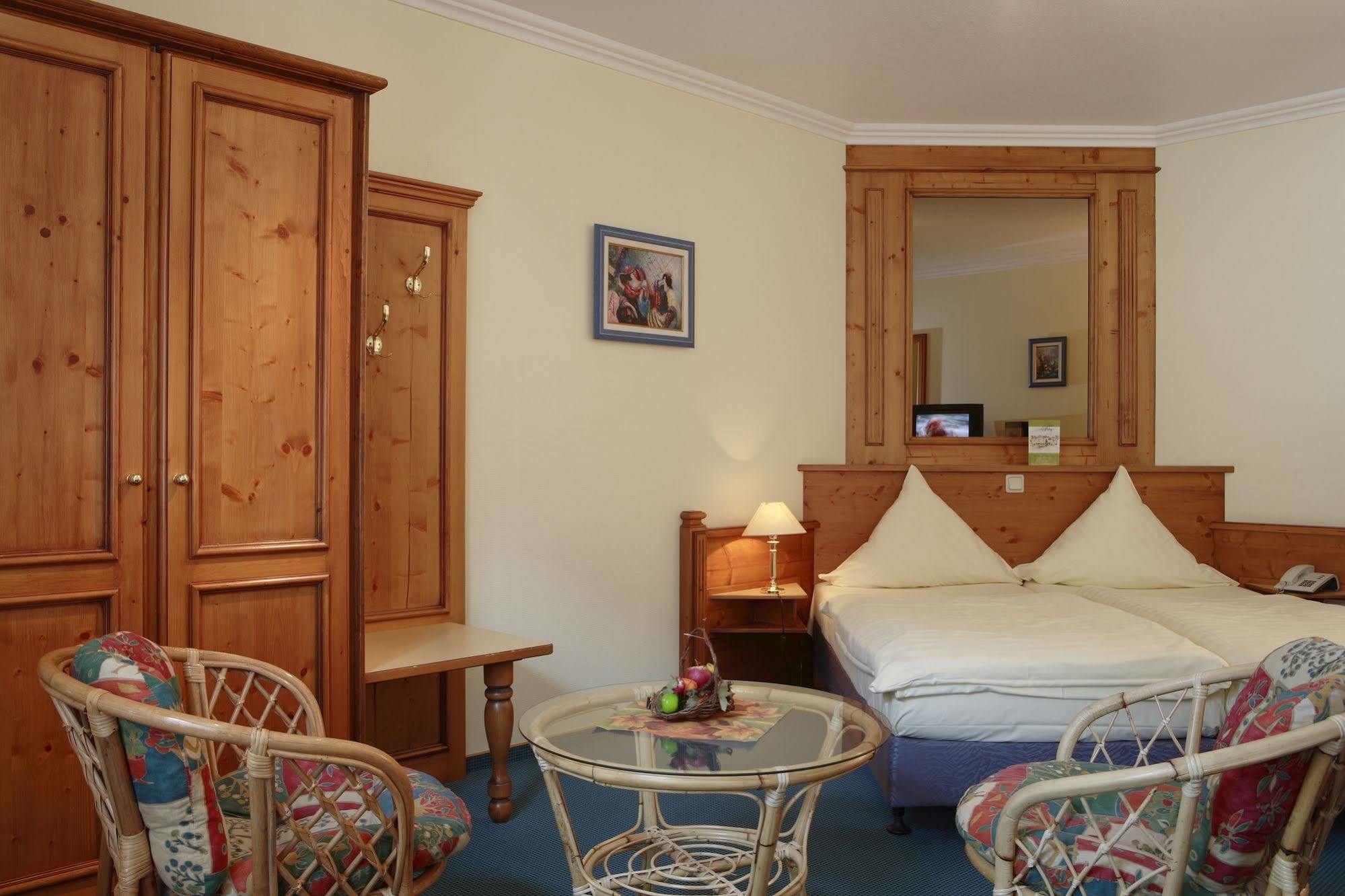 Logis Hotel-restaurant Petry Hotel